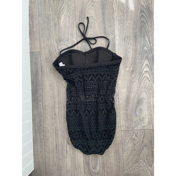 Robin Piccone One-Piece Swimsuit Women's 6 Black Penelope Crochet Overlay - Picture 5 of 6